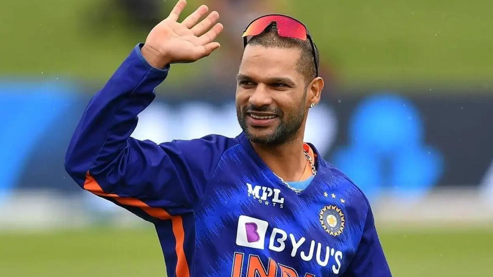 Shikhar Dhawan announced his retirement,