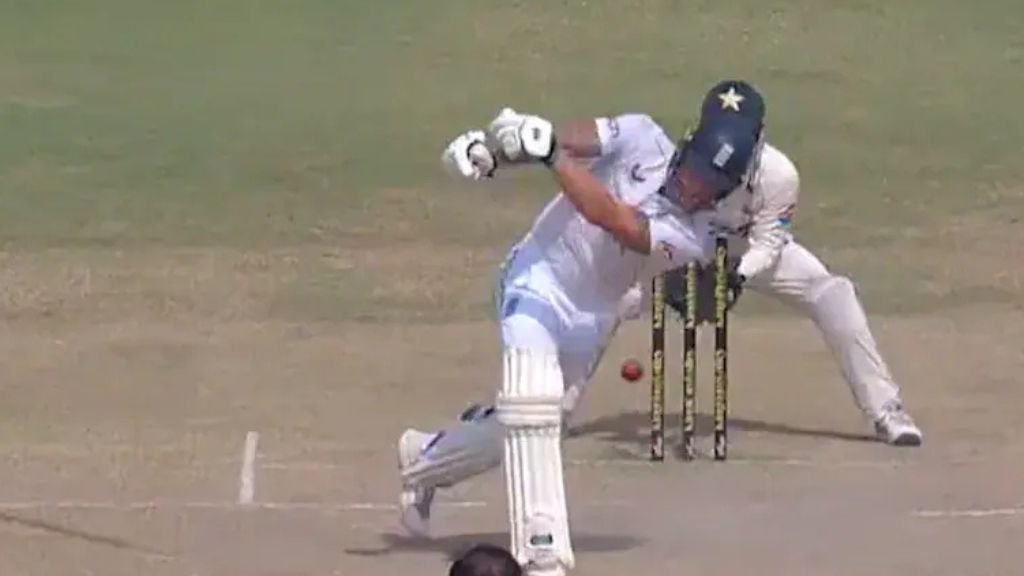 The Internet is Exploding with Comedy when Ben Stokes Gets The Funniest Dismissal Ever