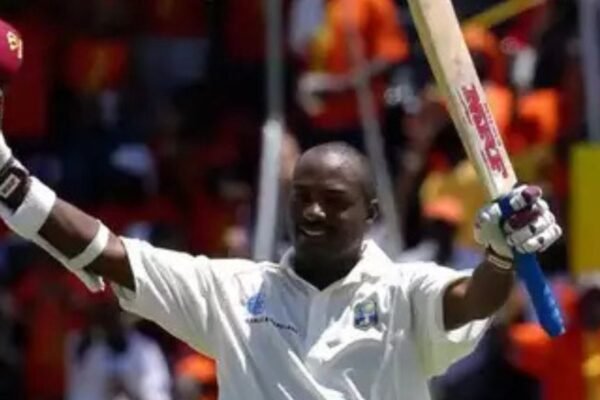 Three cricket players can break brian lara's 400-run record