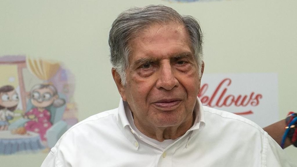 In a Statement on The News of His Hospitalization,Ratan Tata Explained His Health