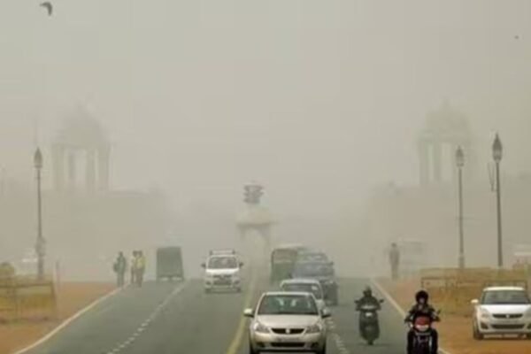 Delhi ncr is covered in smog and thick fog, and gurugram vision drops to less than 100 meters