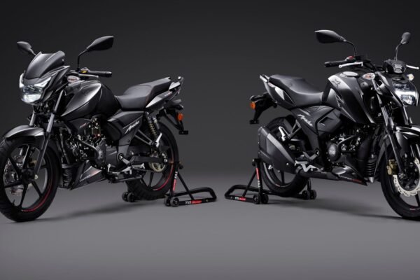 The new tvs apache rtr 160 4v was launched in india these incredible features were included