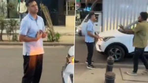 Rahul Dravid's car met with an accident in the middle of the road